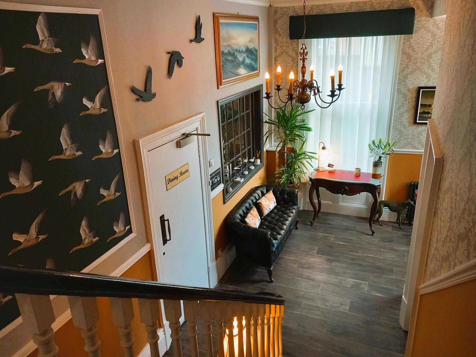Ashburton House - Гостевой дом