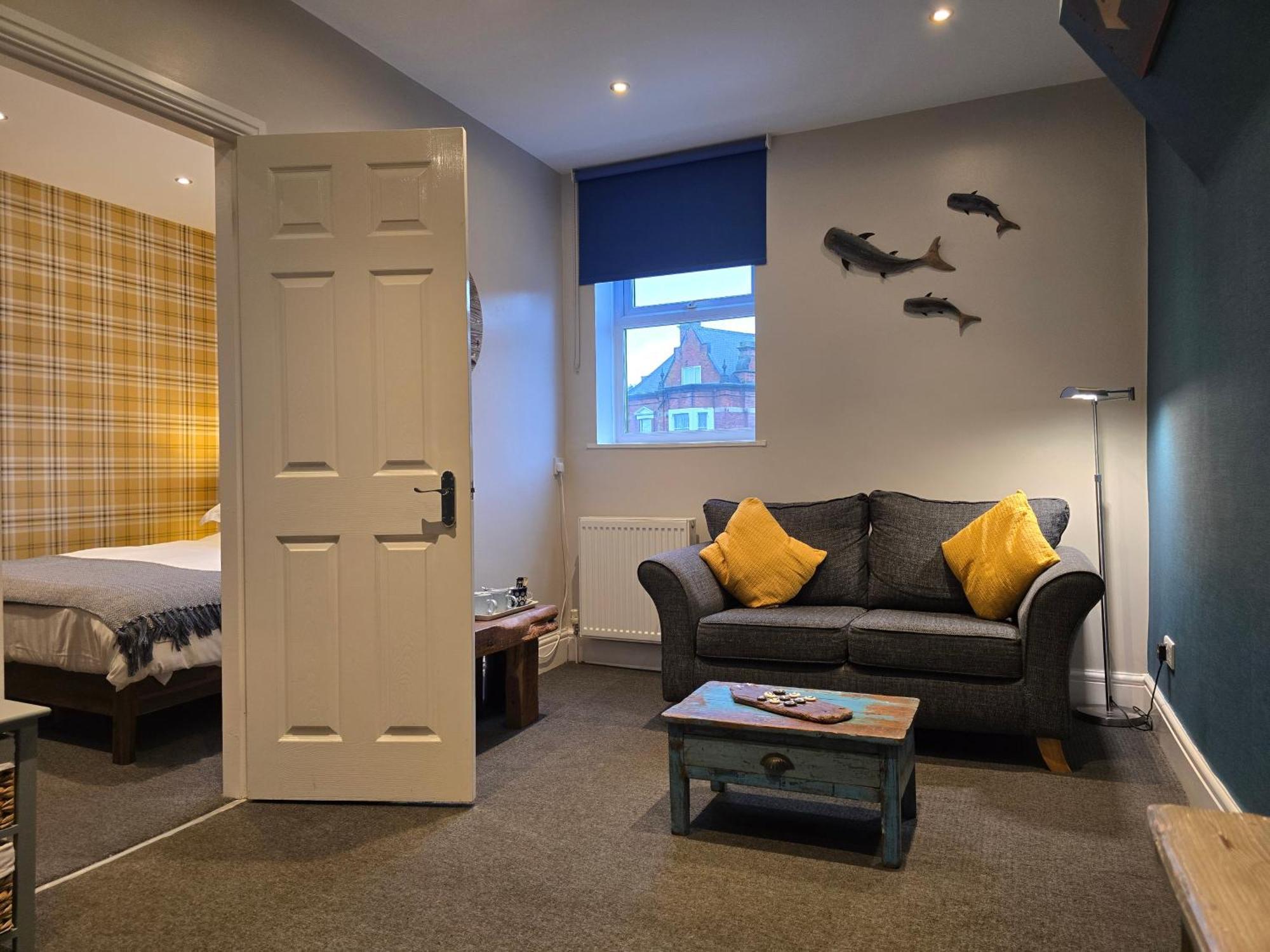 Ashburton House - 4* Скарборо