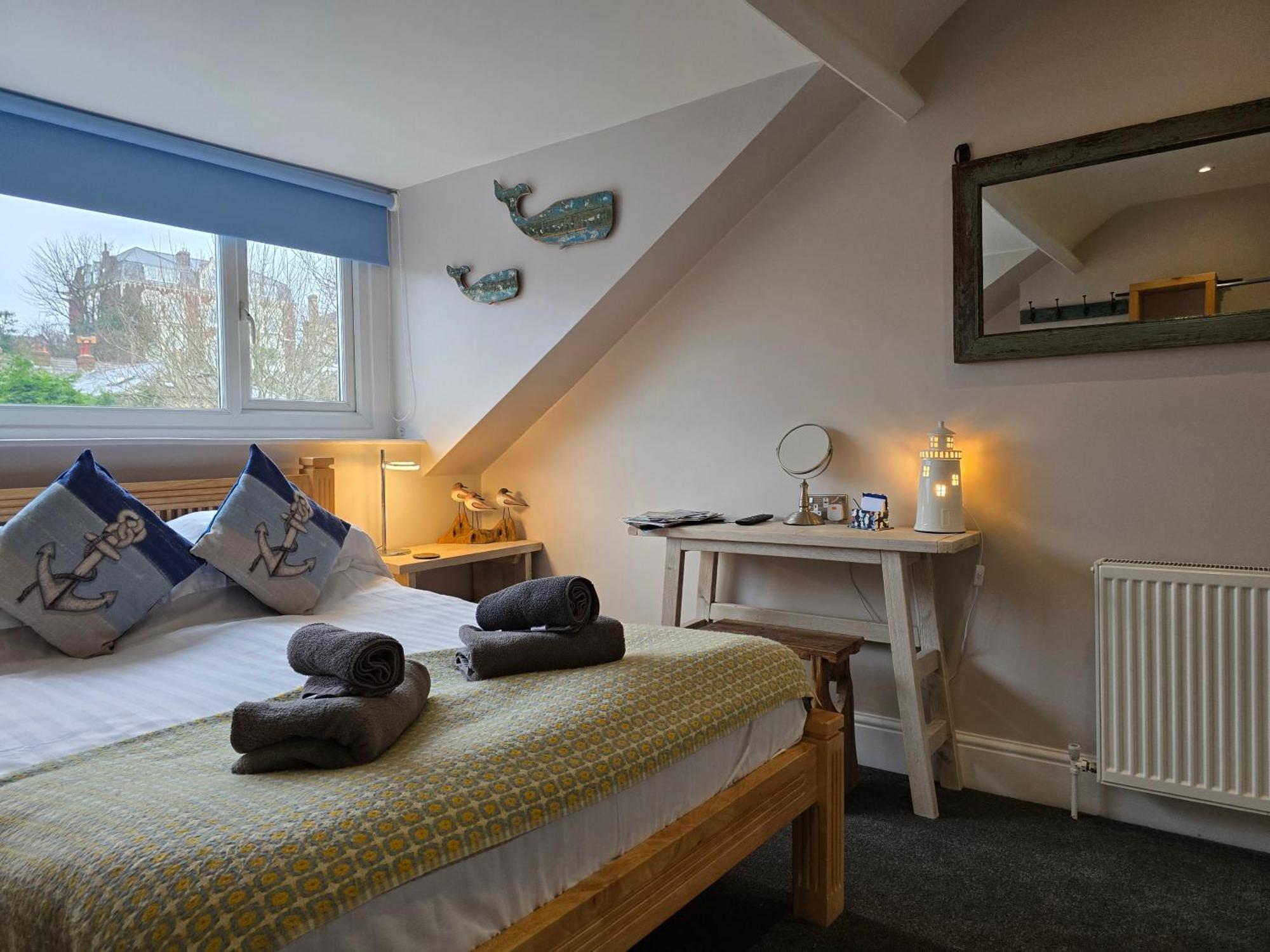 Ashburton House - Gasthof Scarborough